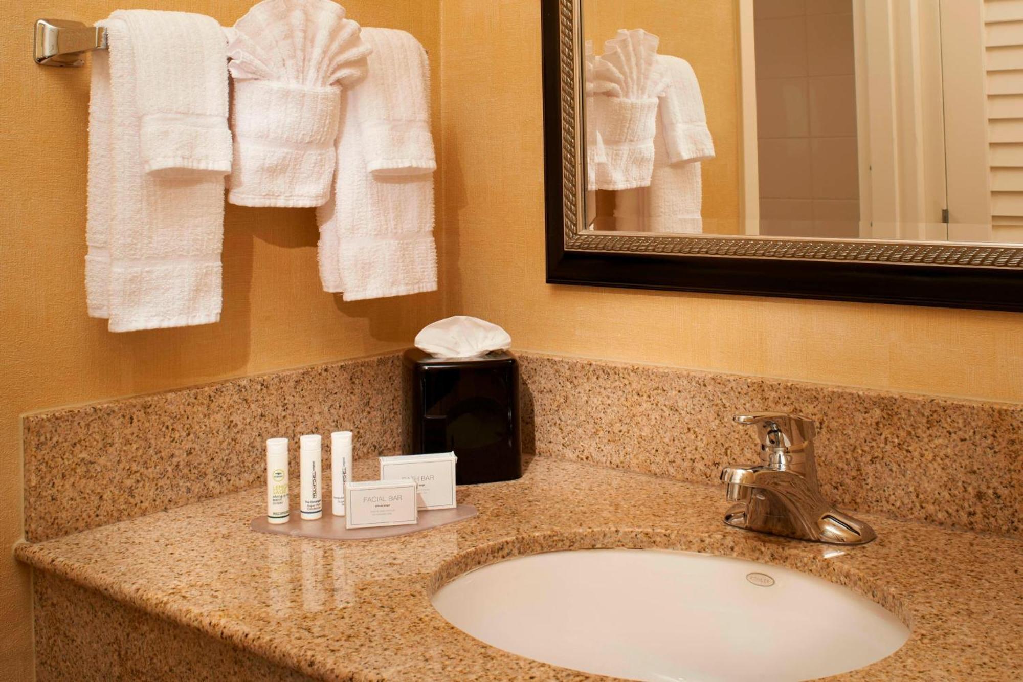 Courtyard By Marriott Chicago Naperville Zewnętrze zdjęcie