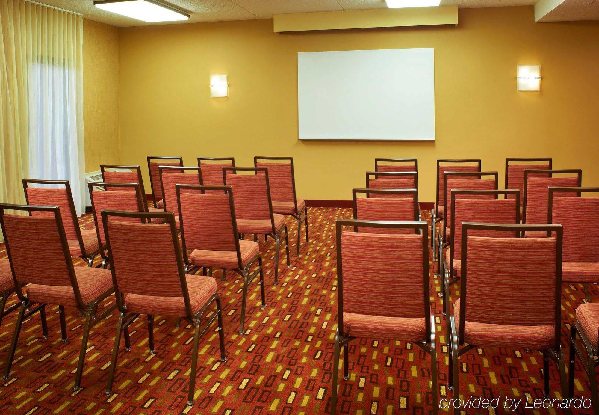 Courtyard By Marriott Chicago Naperville Udogodnienia zdjęcie